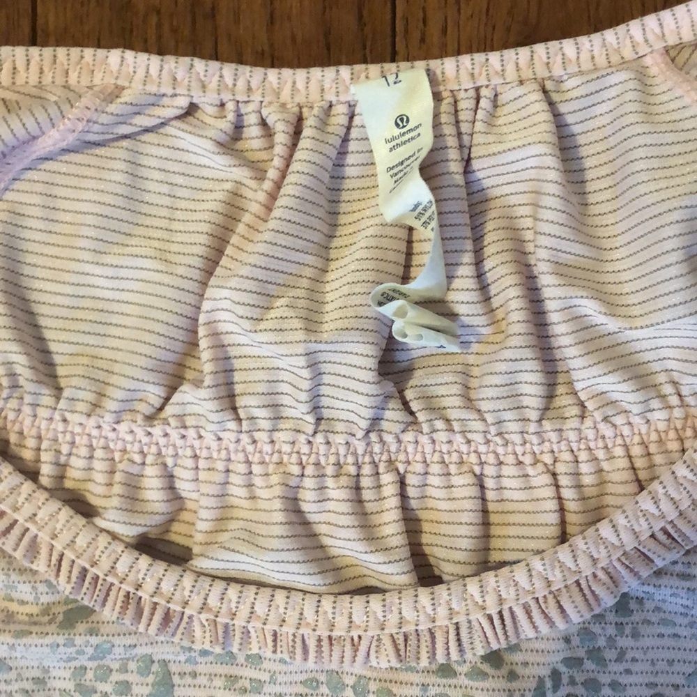 💞LULULEMON-Vintage EUC Run:Wild Short Sl. Tech(12) - Picture 11 of 14